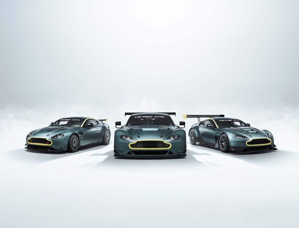 Aston Martin Racing z upamiętniającą dokonania firmy kolekcją – „The Vantage Legacy”!